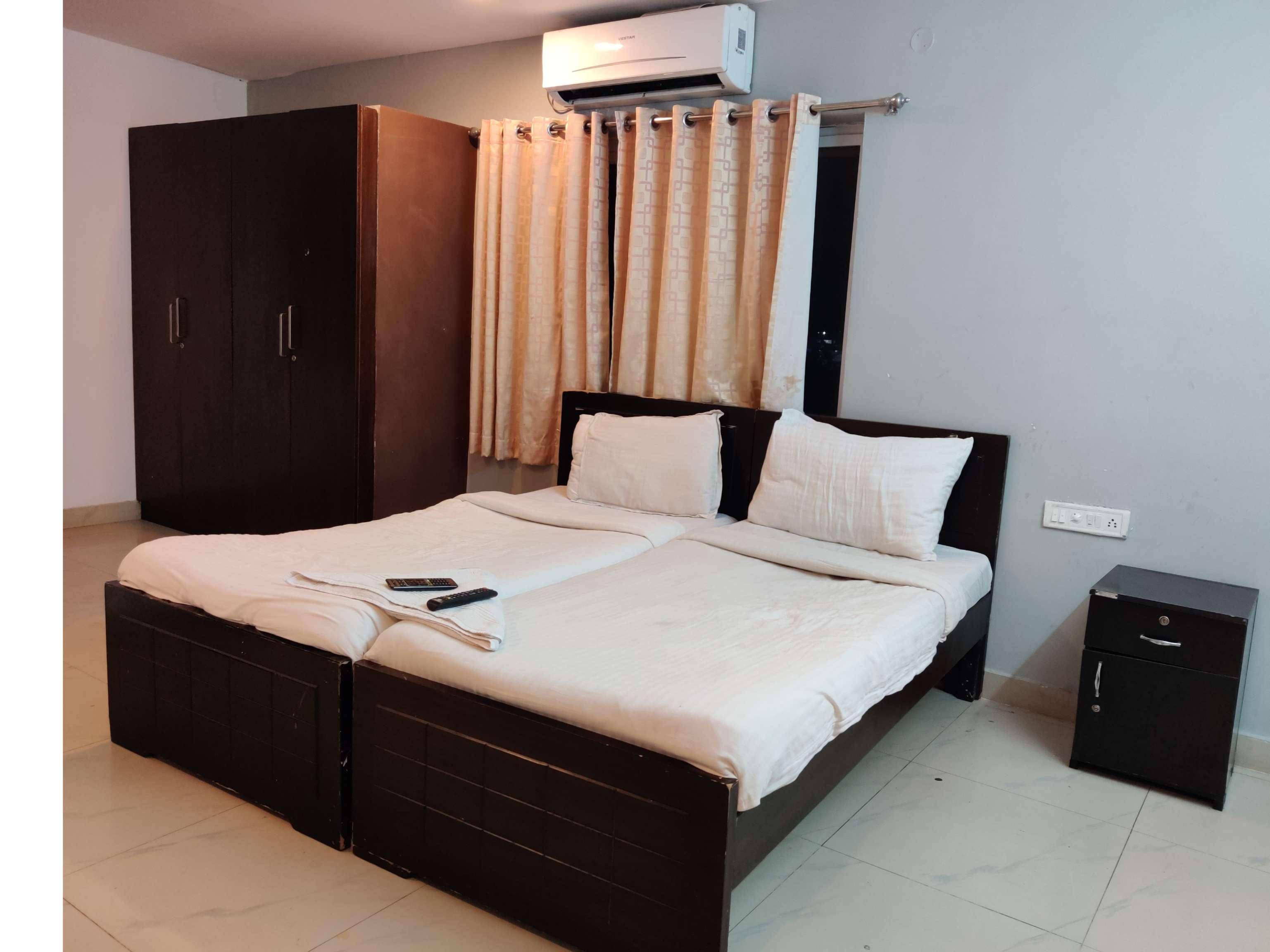 Oyo Flagship 463 Banjara Hills Hotel Hyderabad Bagian luar foto