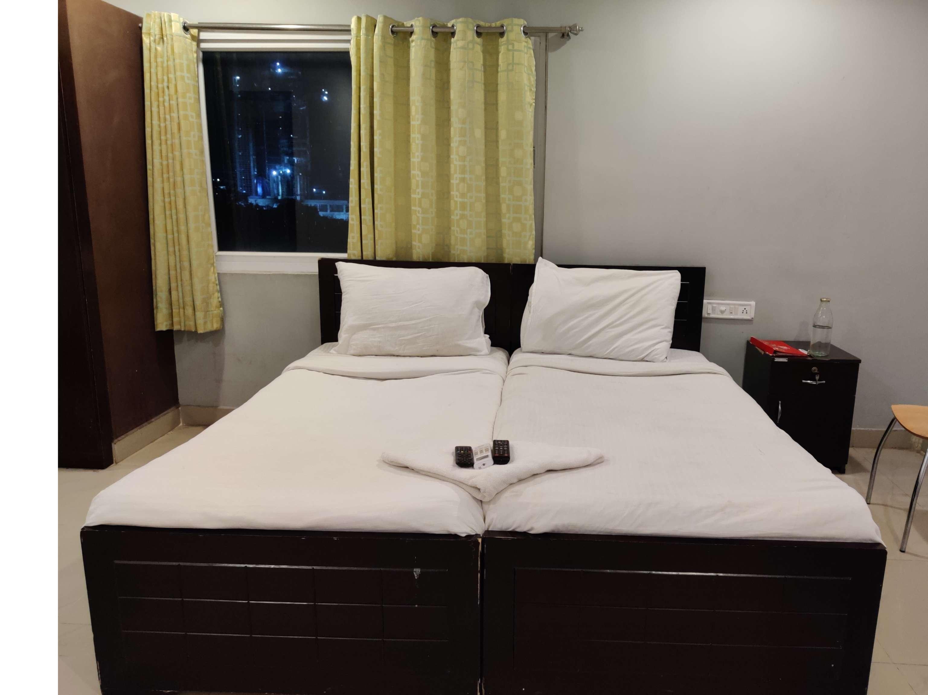 Oyo Flagship 463 Banjara Hills Hotel Hyderabad Bagian luar foto